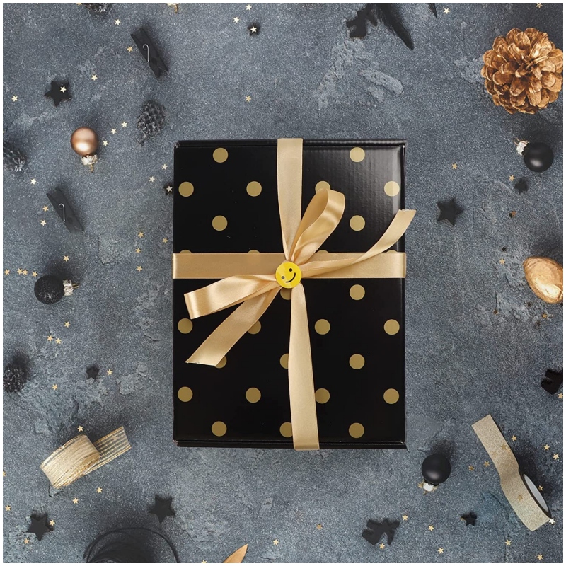 Anpassad svart och guldkartong presentförpackning